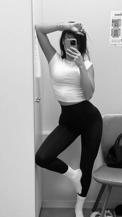 Zarina_