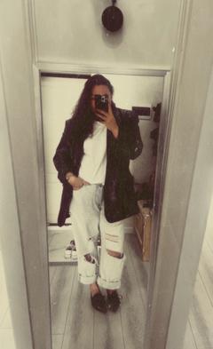amina_rakish