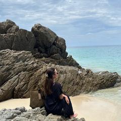 dinara_resale