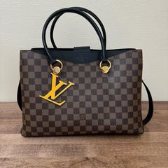 PrivateCollection
