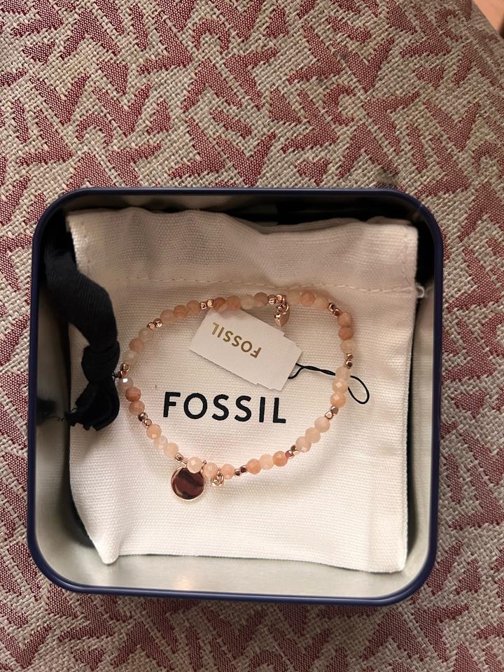 Fossil