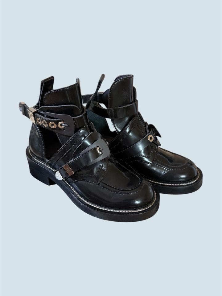 Balenciaga