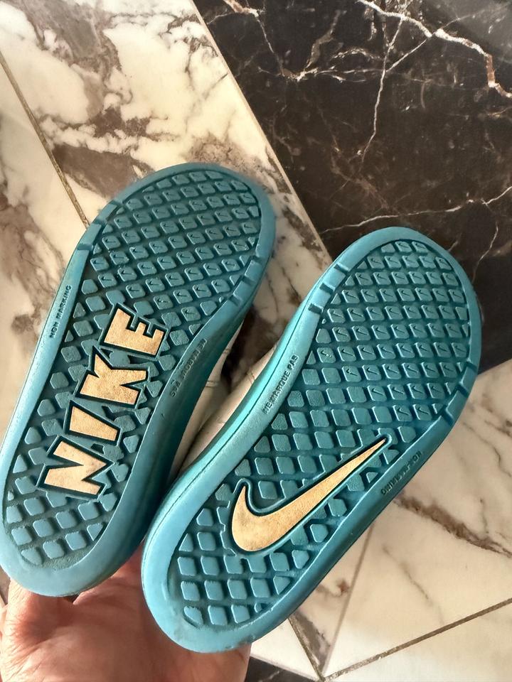 Nike