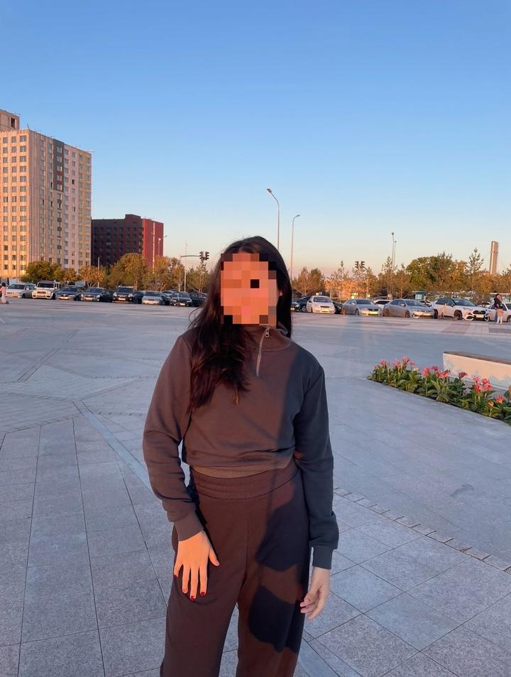 Uzhe Vyhozhu