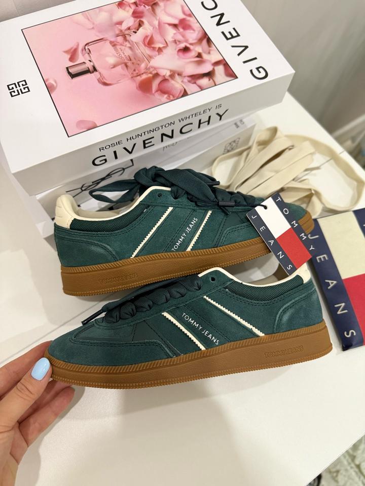 Tommy Jeans