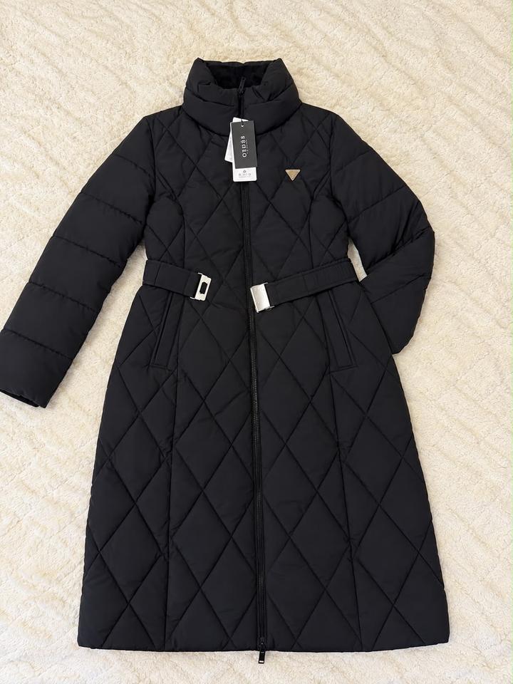 Женский пуховик Guess