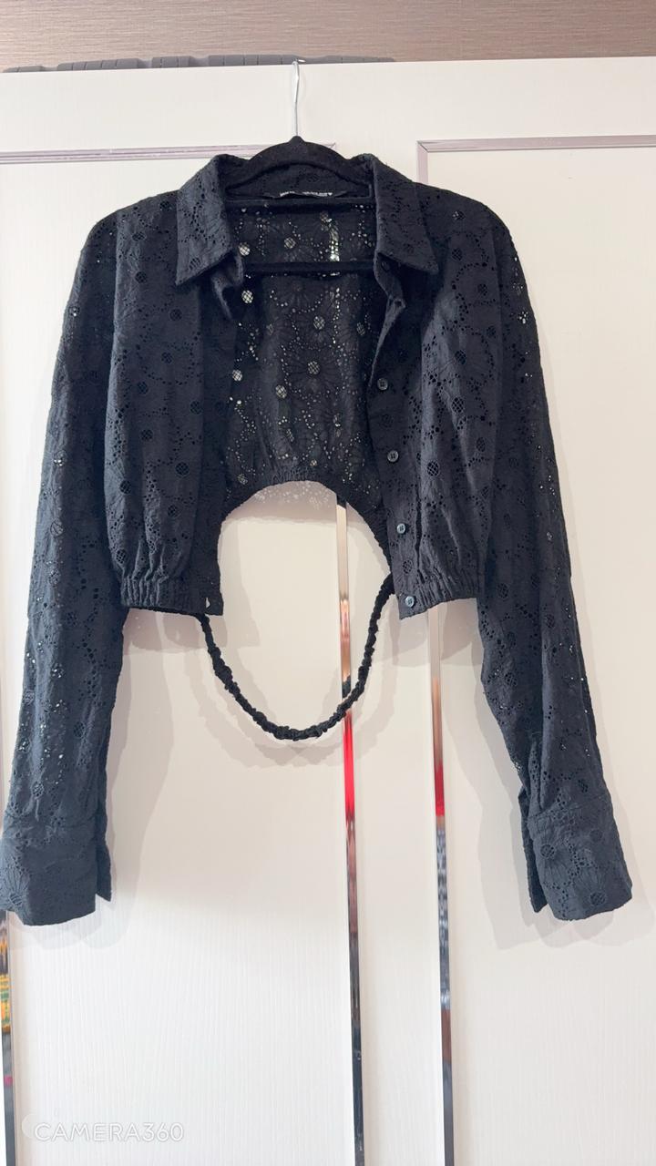 Укороченная блузка Zara с вырезами