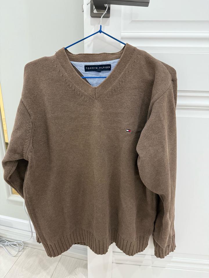 Tommy Hilfiger