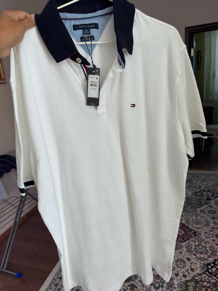 Tommy Hilfiger