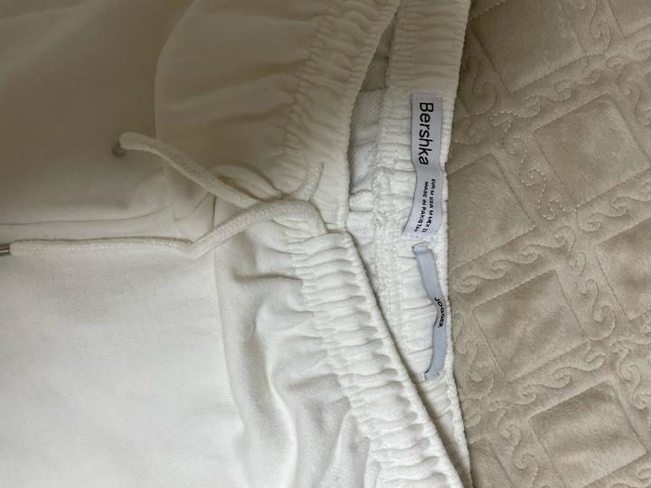 Джоггеры Bershka