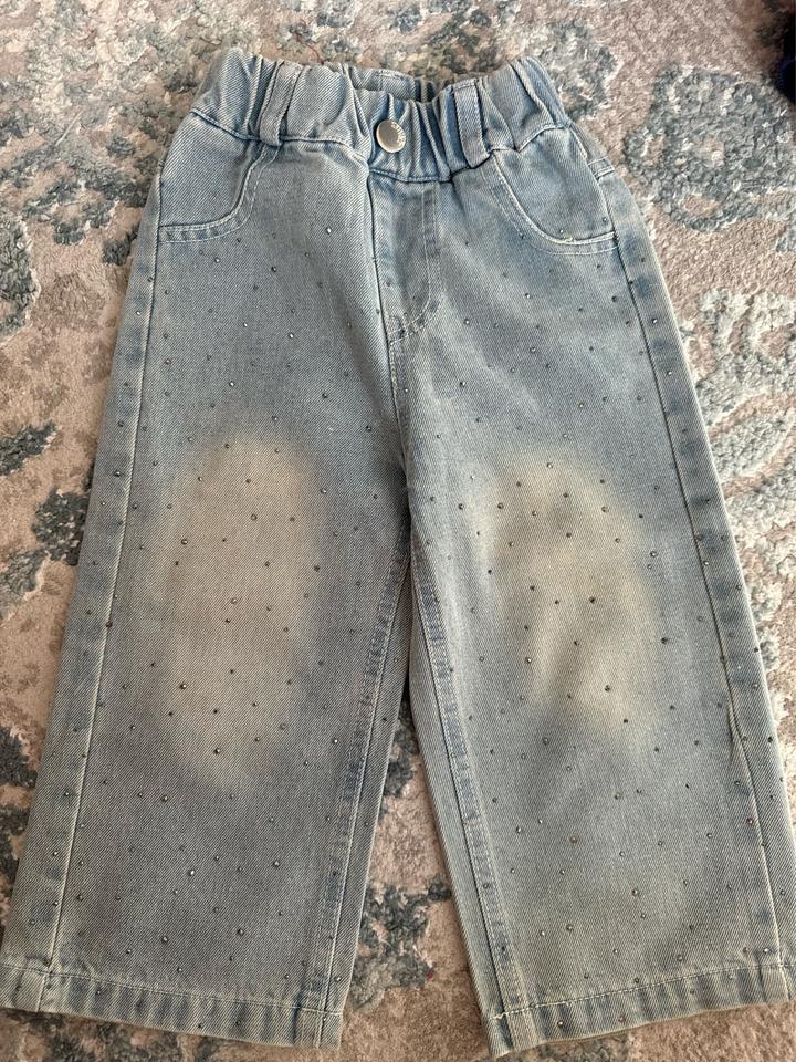 Джинсы со стразами