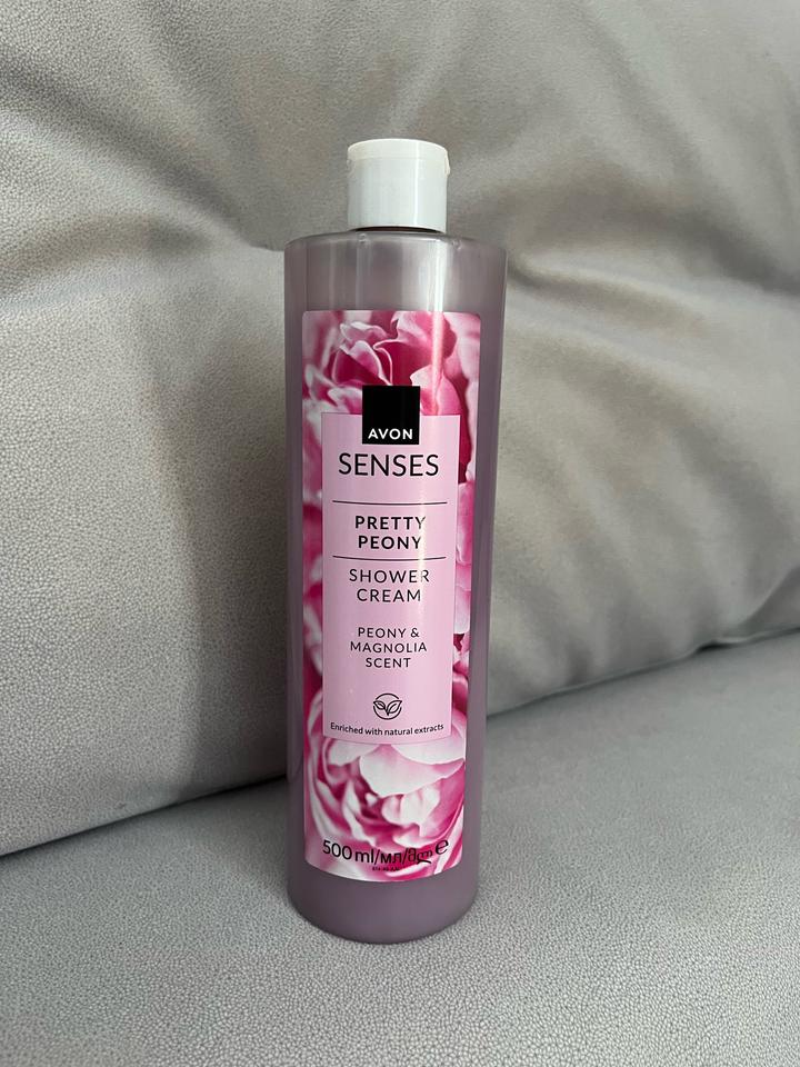 Новый крем-гель для душа Avon