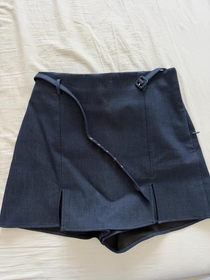 Шорты ZARA