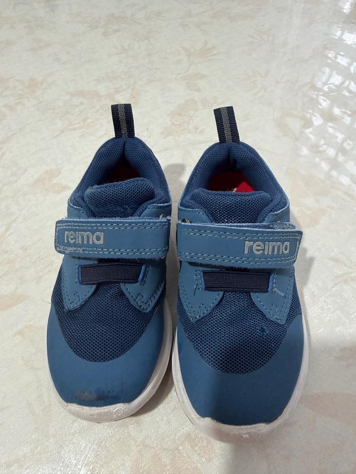 Кроссовки reima