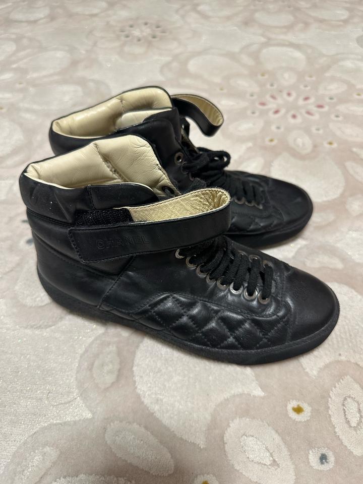 Chanel высокие стеганые кеды