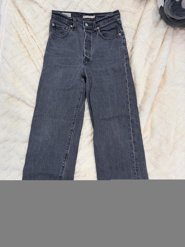 Джинсы Levi's Ribcage Straight Ankle