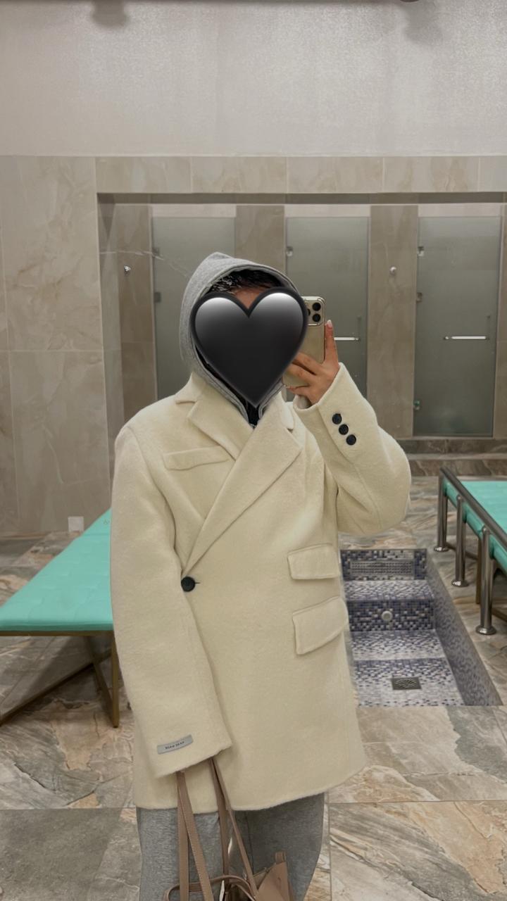 Женское двубортное пальто
