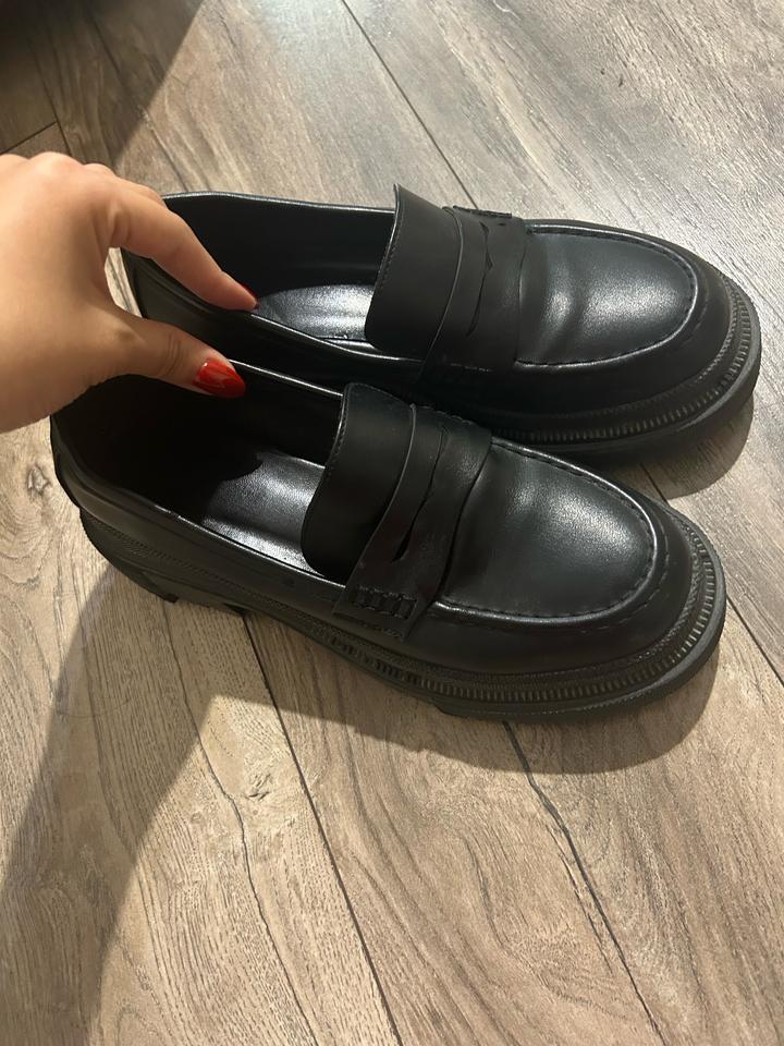 Нет бренда
