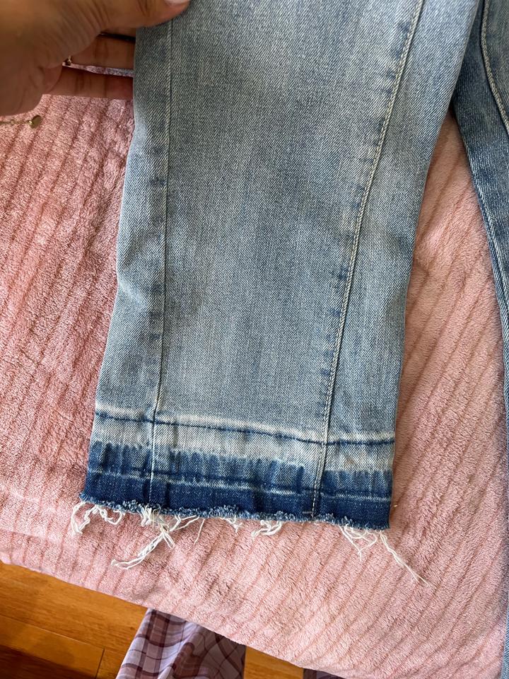 Джинсы Bershka