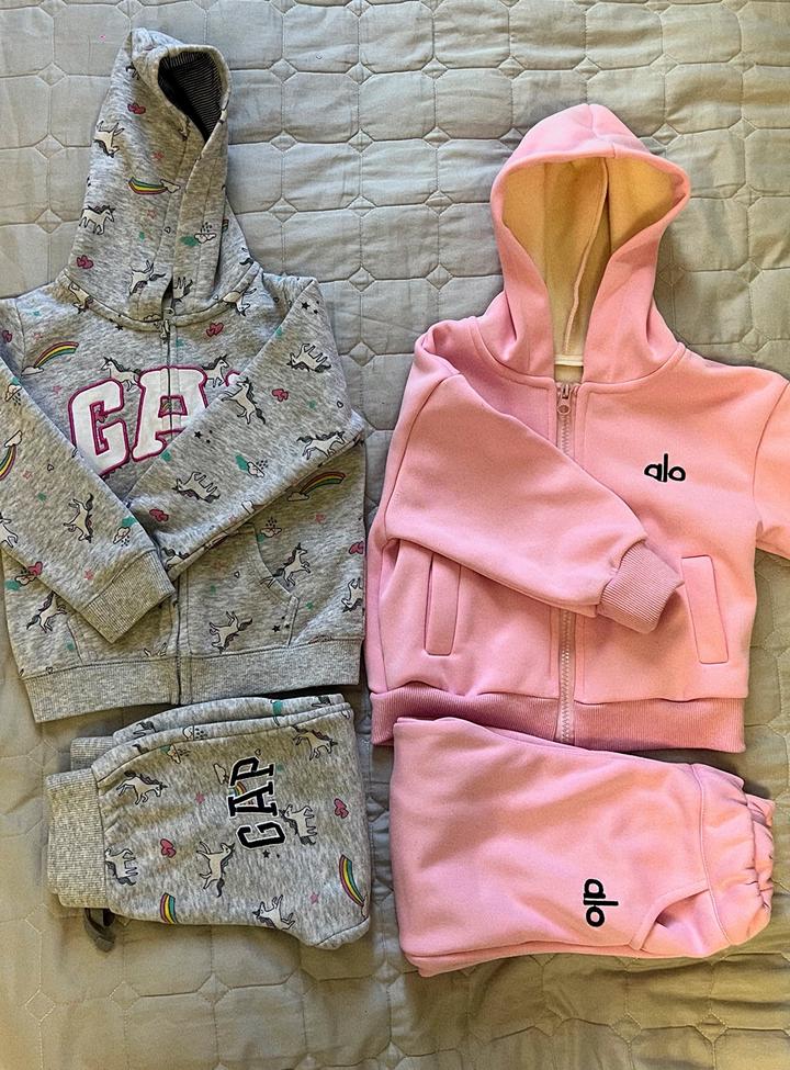 GAP Детсикий спортивный костюм