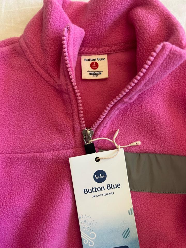 Button Blue
