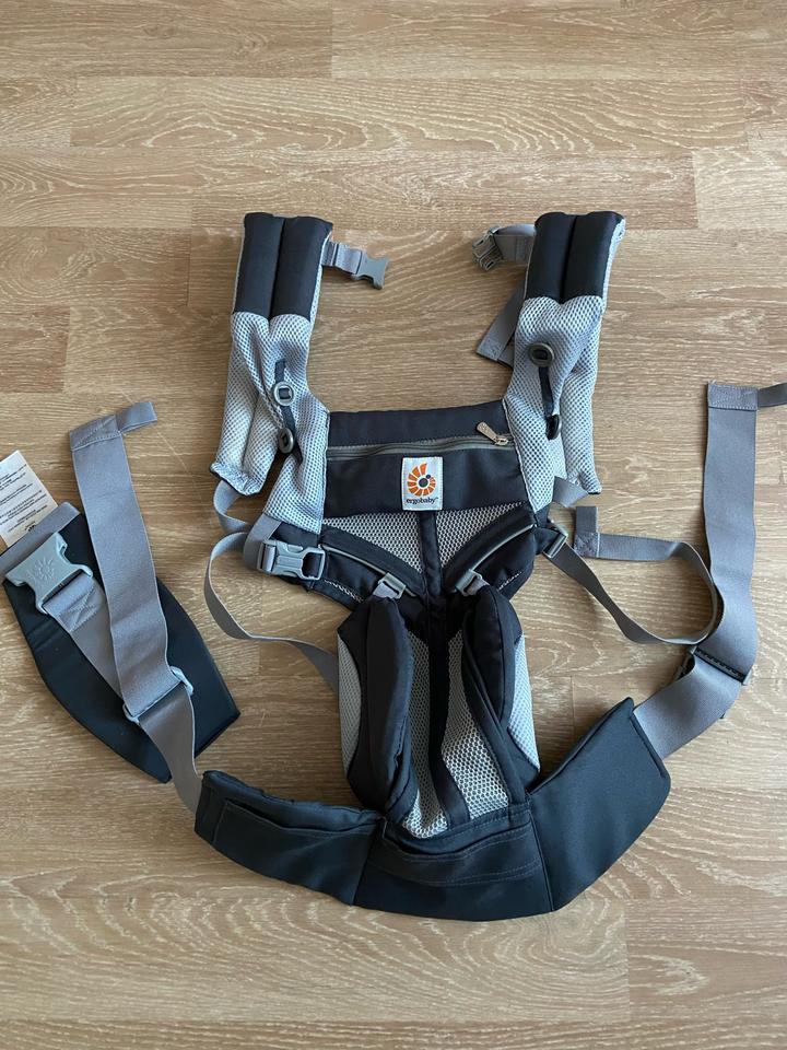Ergobaby