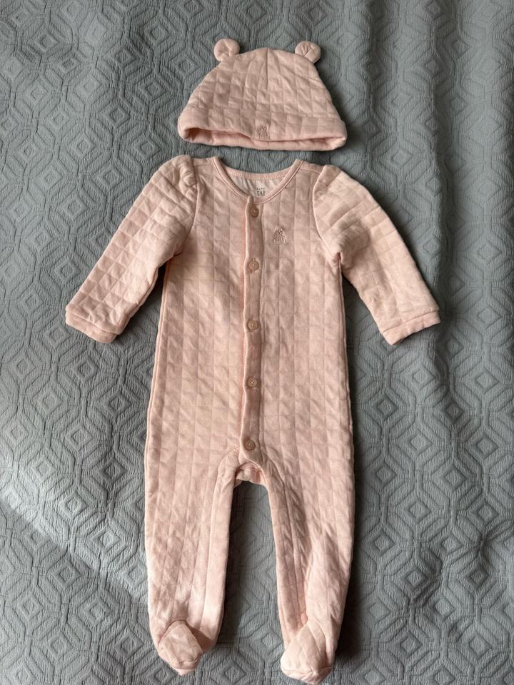 Комплект baby GAP: комбинезон и шапочка 3-6мес