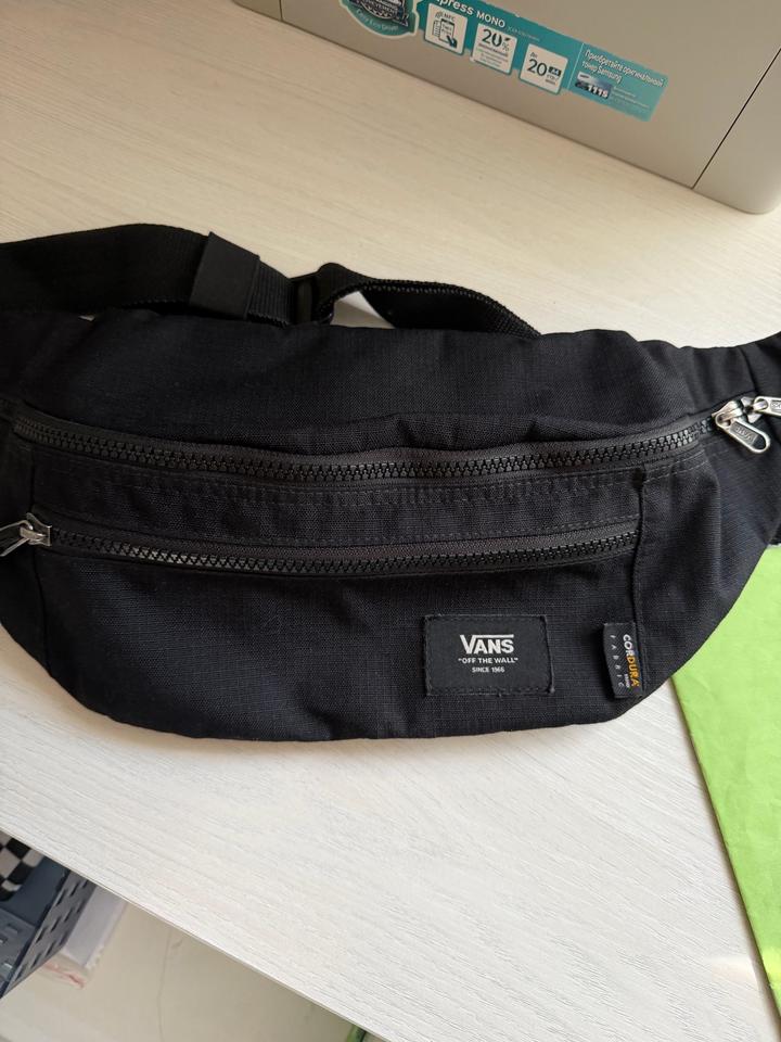 сумка на пояс Vans