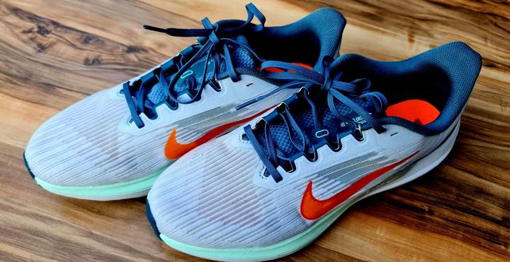 Nike