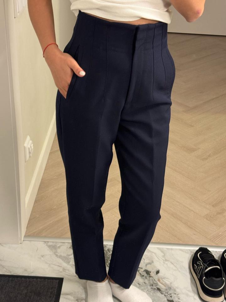 Брюки с завышенной талией Zara