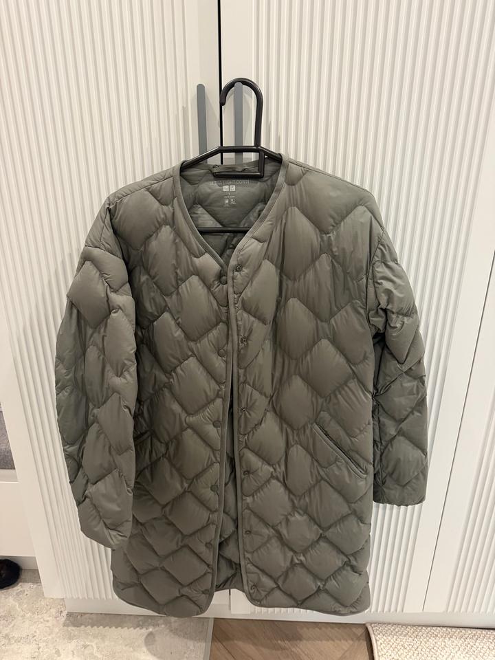 Стеганая куртка UNIQLO