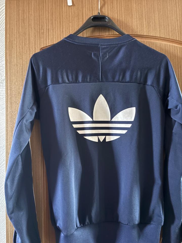 Adidas