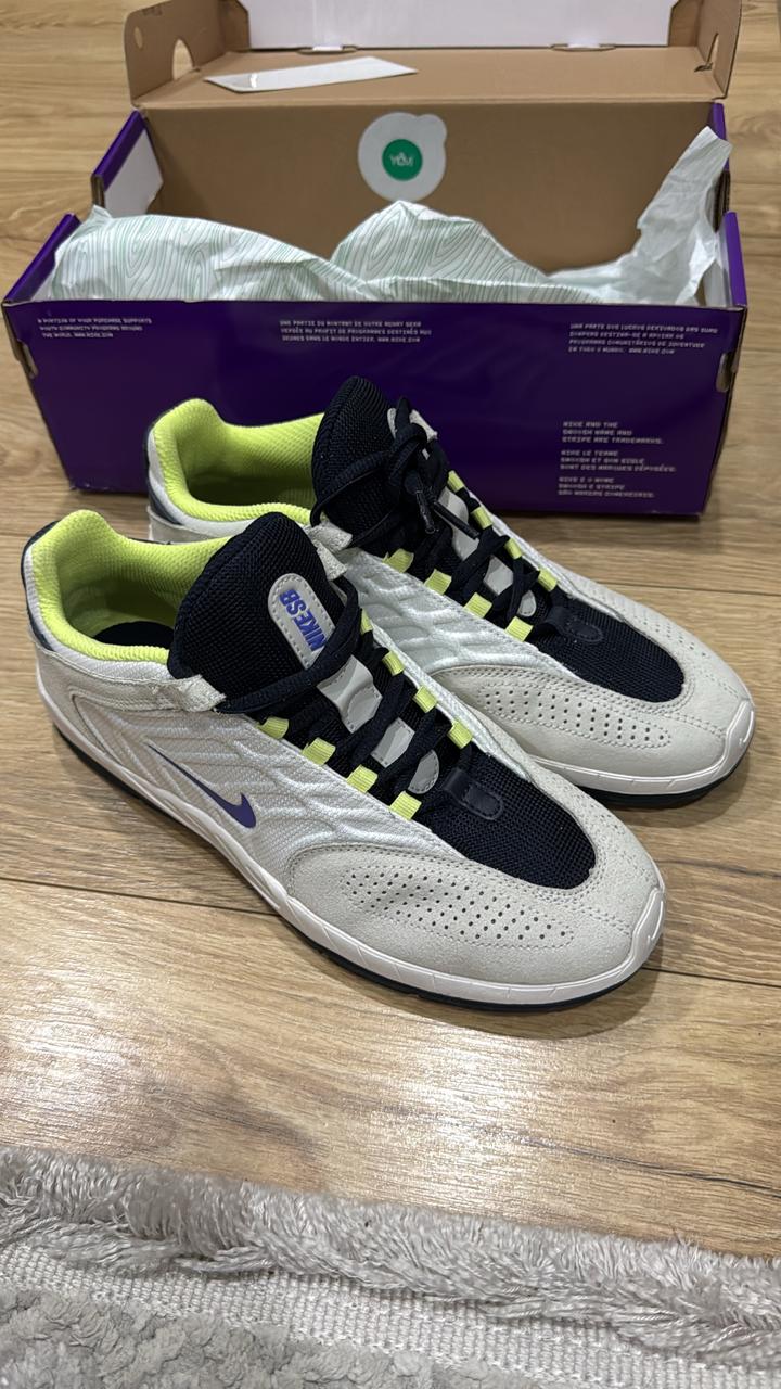 Nike