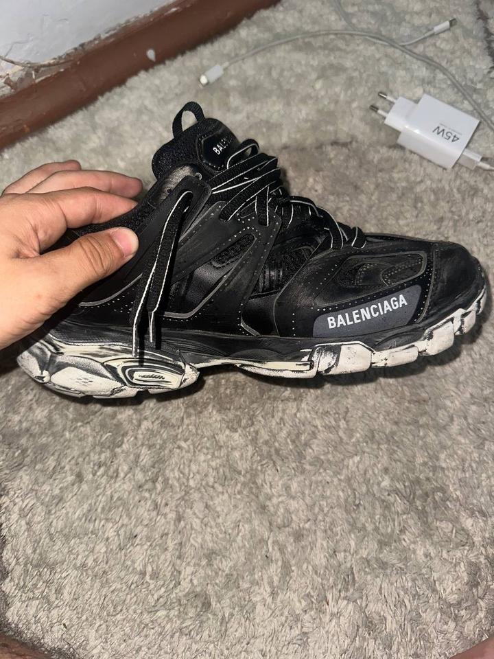 Balenciaga Faded track