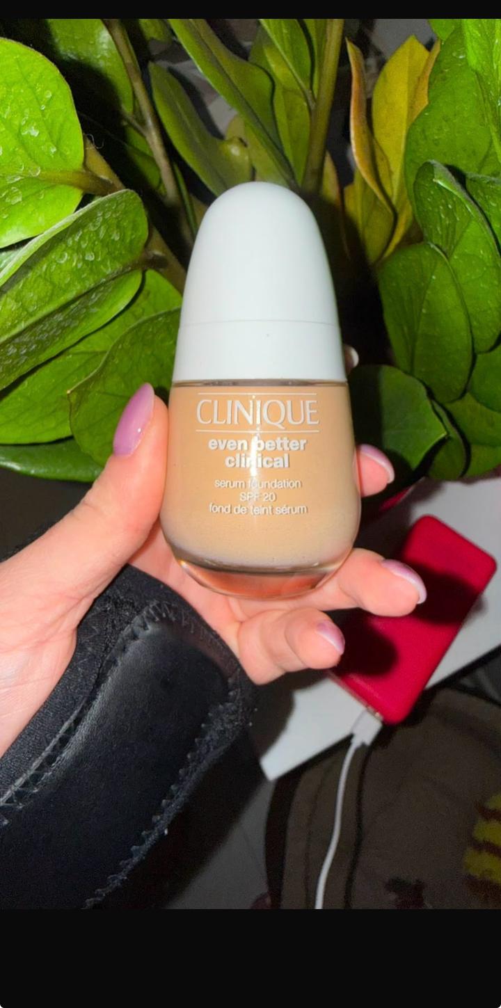 Тональный крем Clinique Even Better Clinical ( цвет WN 16 Buff)