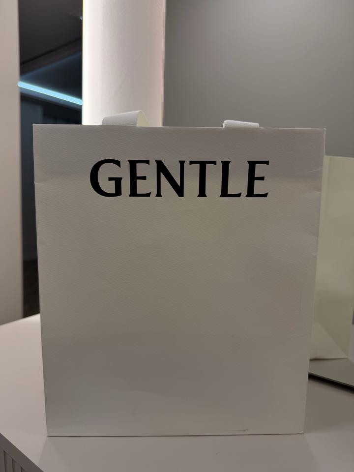 Солнцезащитные очки GENTLE MONSTER