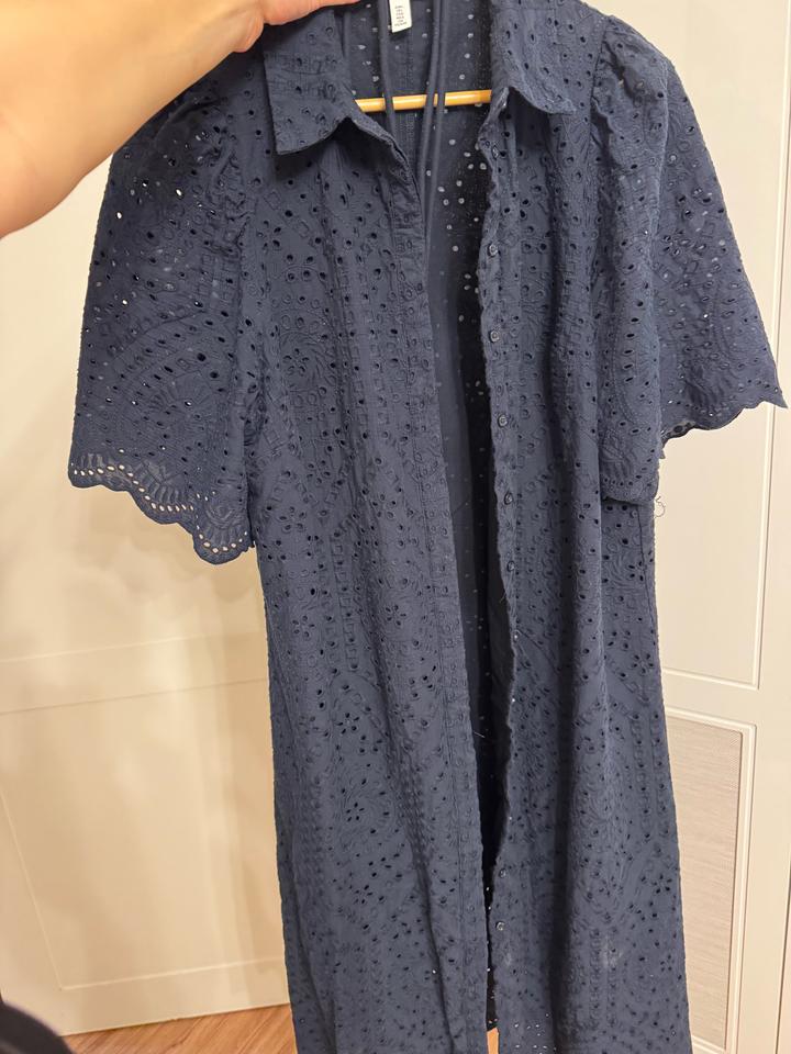 H&M