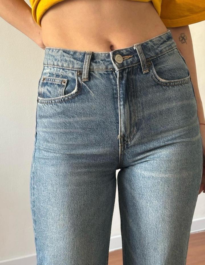 Джинсы Zara