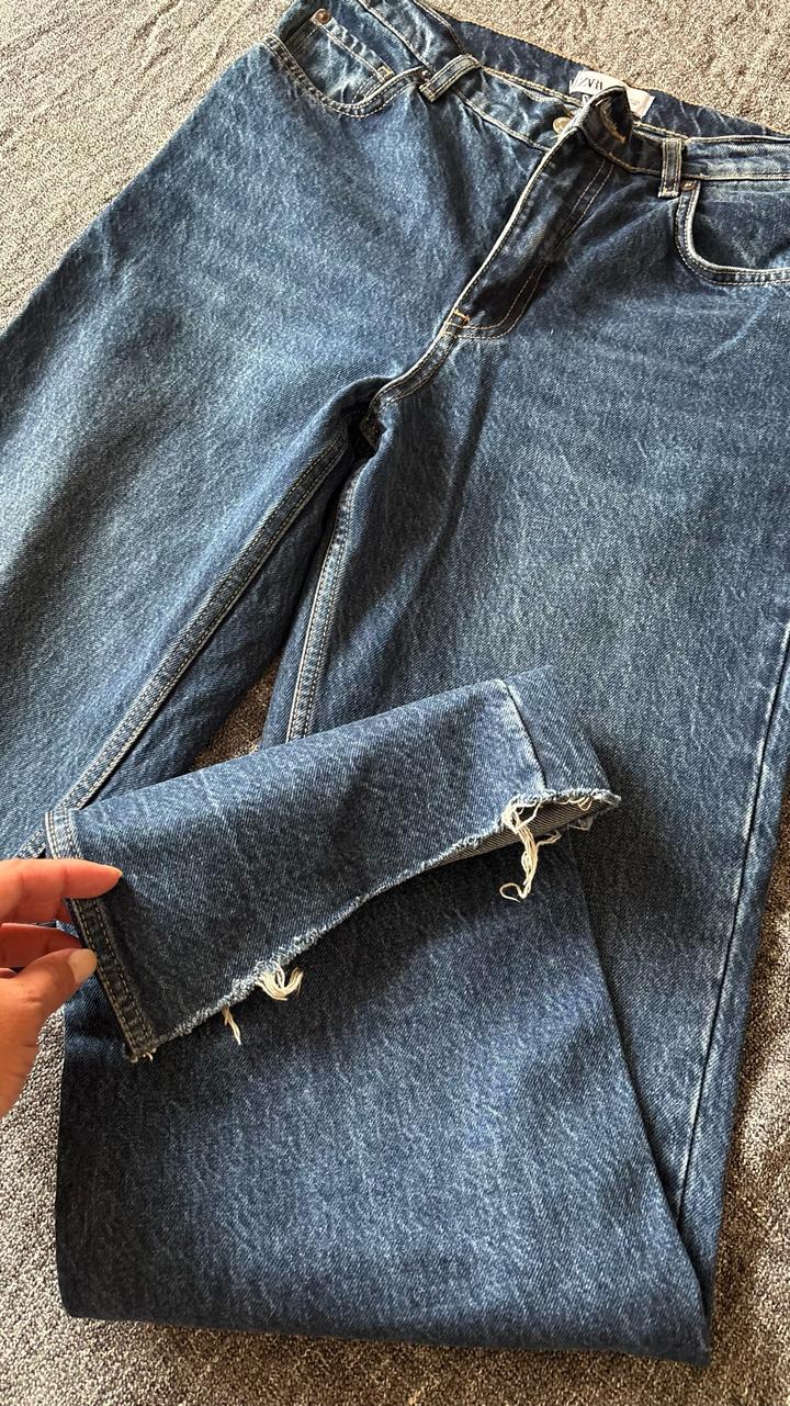 Джинсы ZARA прямые с высокой посадкой