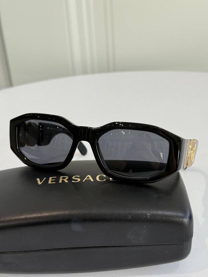 Versace