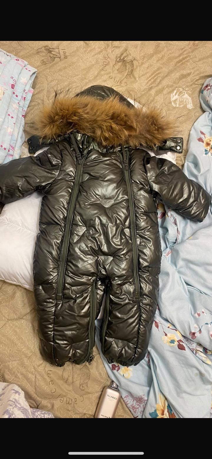 Утепленный комбинезон Emporio Armani