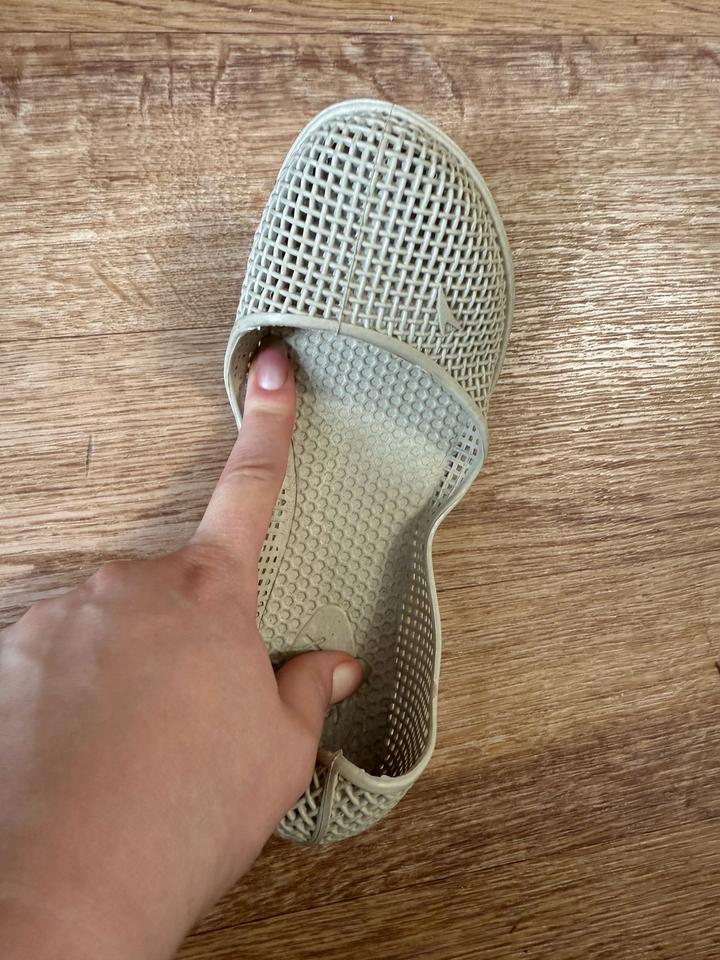 Нет бренда