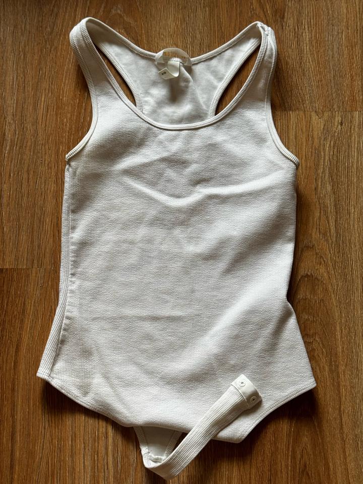 H&M