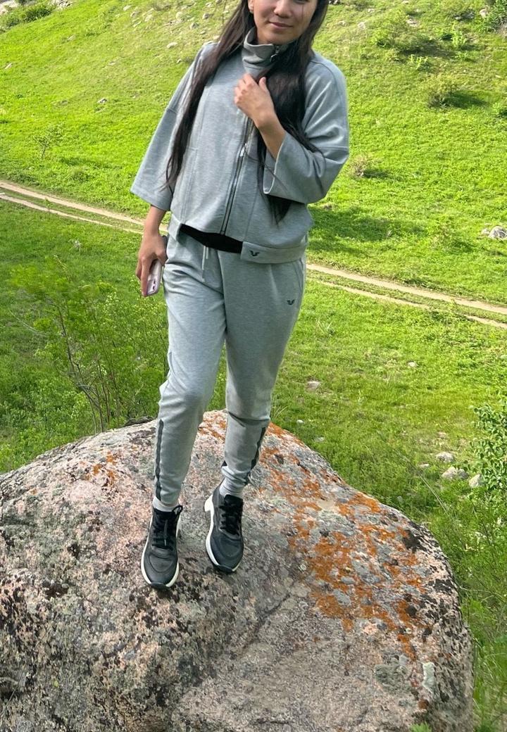 Спортивный костюм