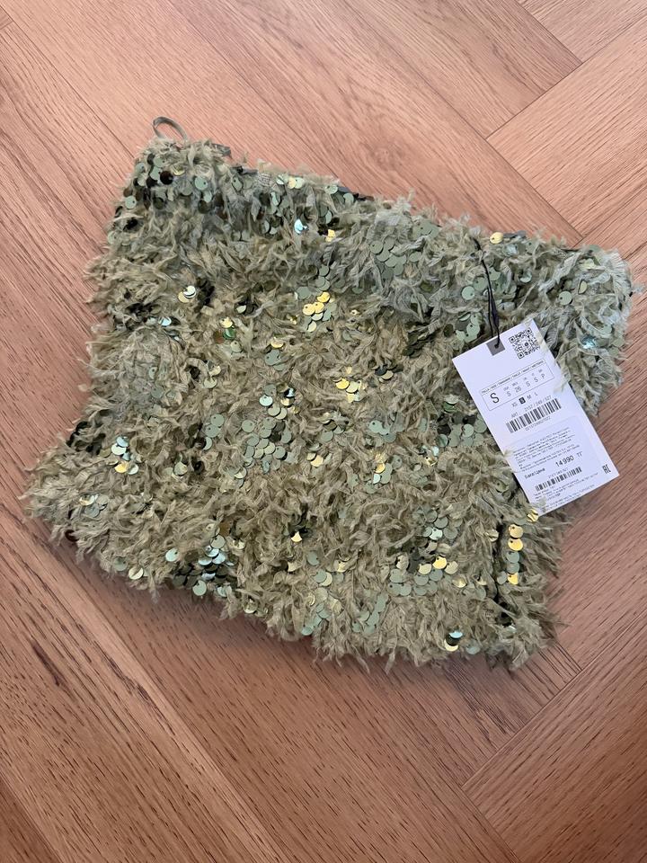 Топ Zara