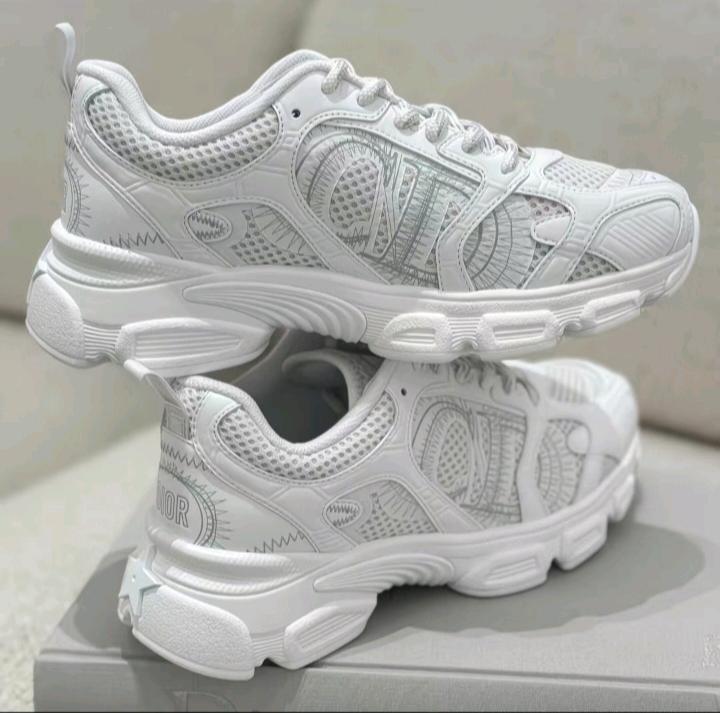 Dior Chrono Sneaker