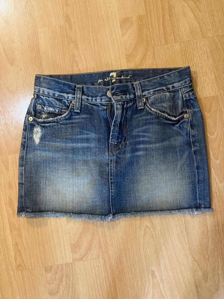 7 For All Mankind