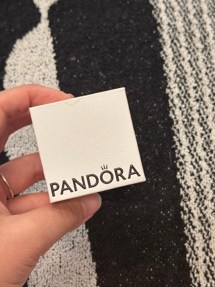 Pandora