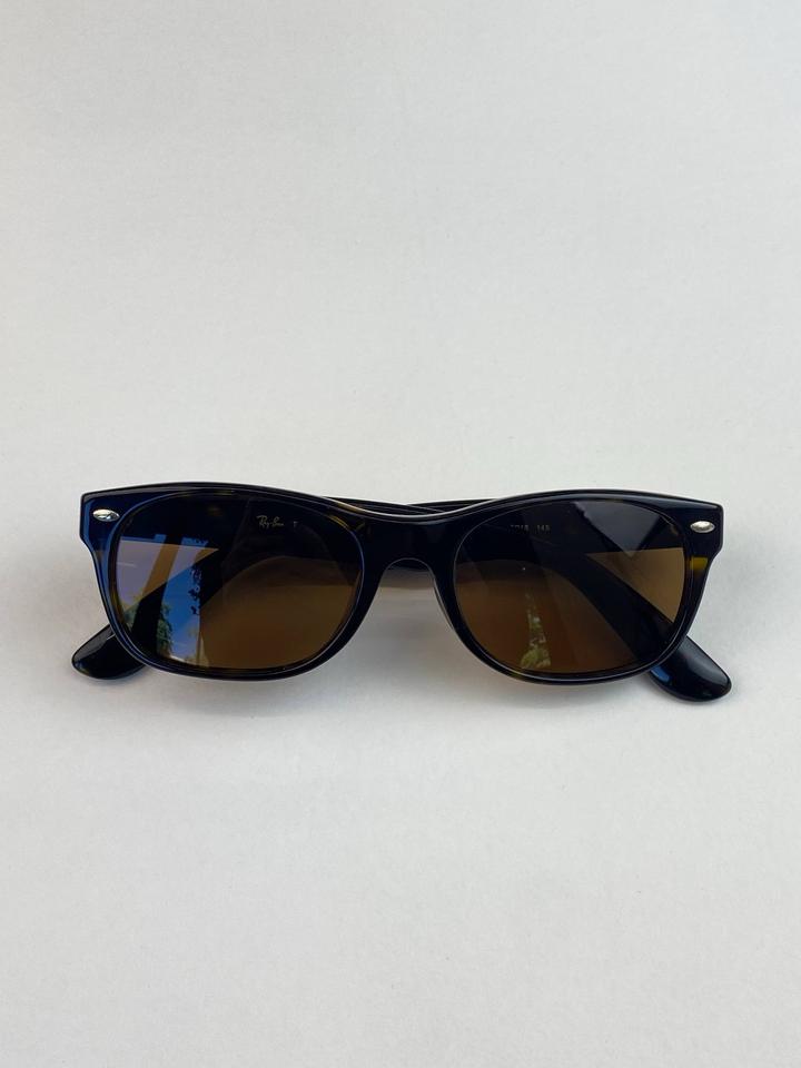 Ray-Ban