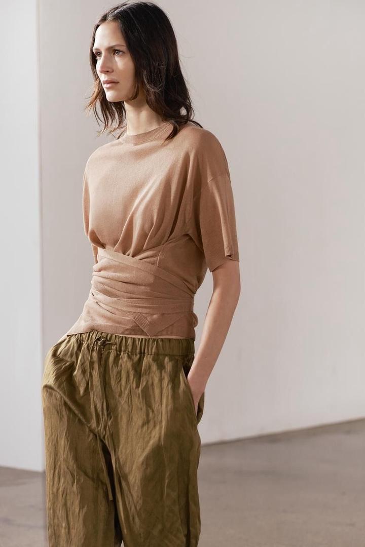Zara, Трикотажный топ на завязках